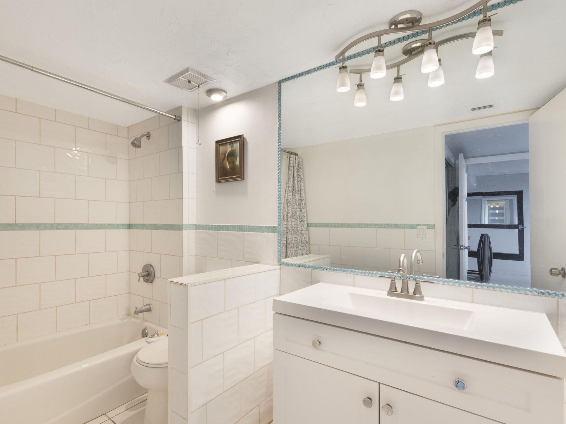 1500 Presidential Way, Unit 202, West Palm Beach, FL 33401 Photo