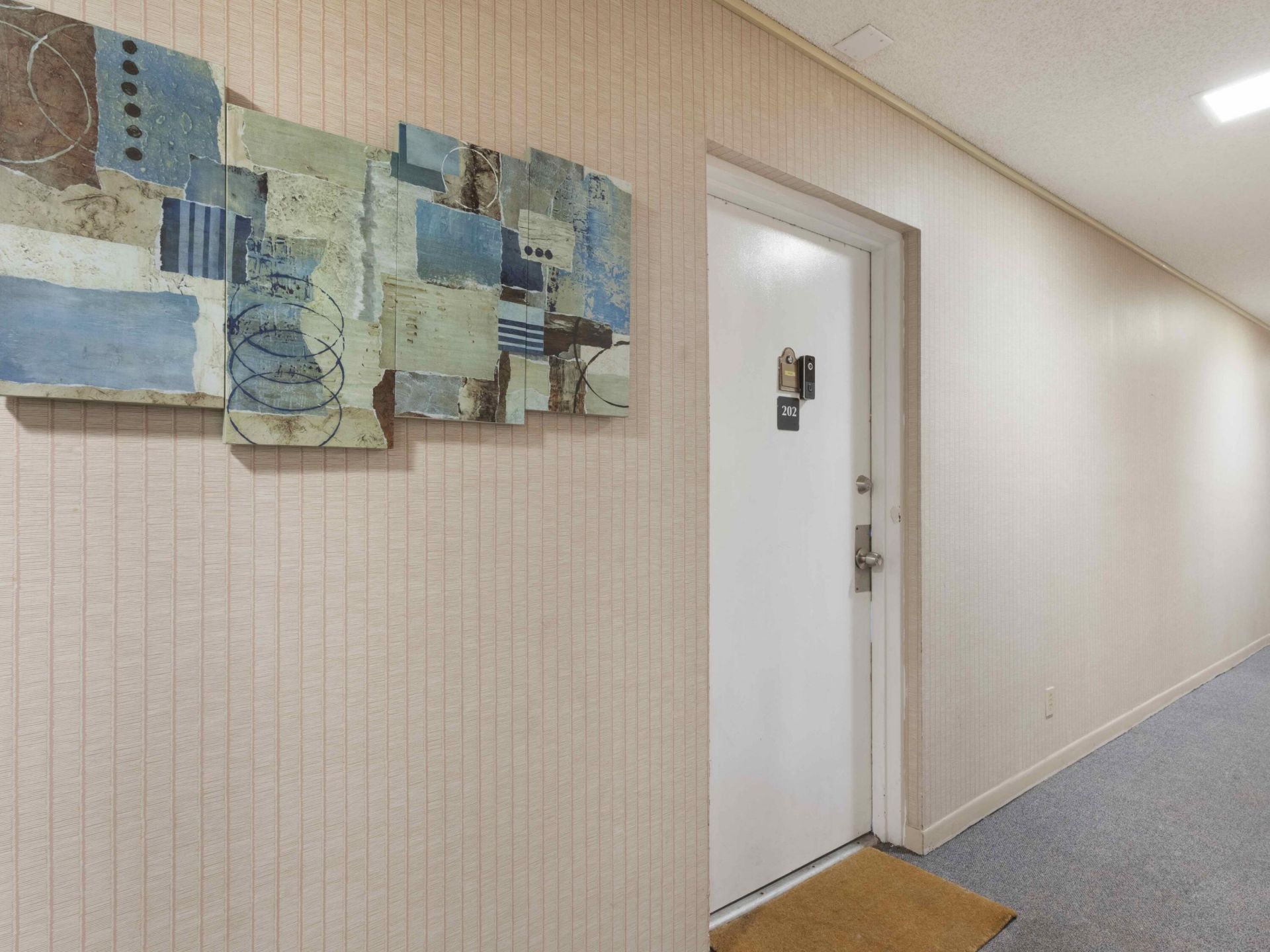 1500 Presidential Way, Unit 202, West Palm Beach, FL 33401 Photo