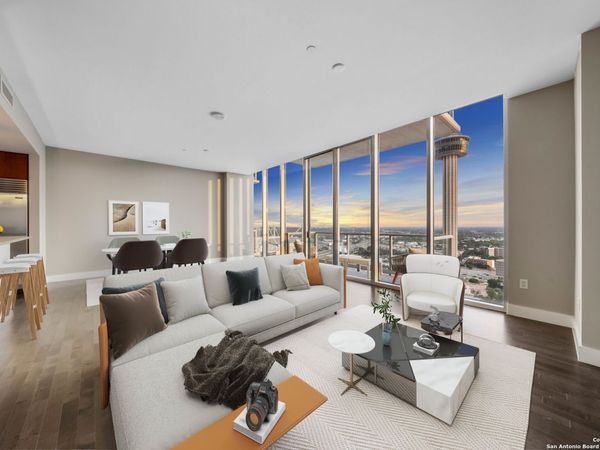 610 E Market, UNIT 2715, San Antonio, TX 78205