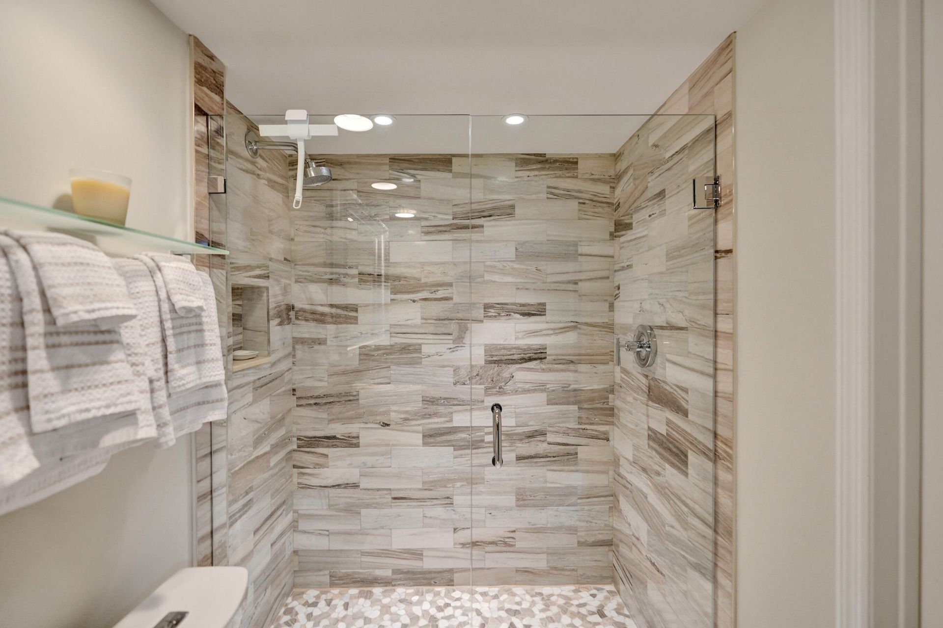 100 SE 5th Avenue, Unit 406, Boca Raton, FL 33432 Photo