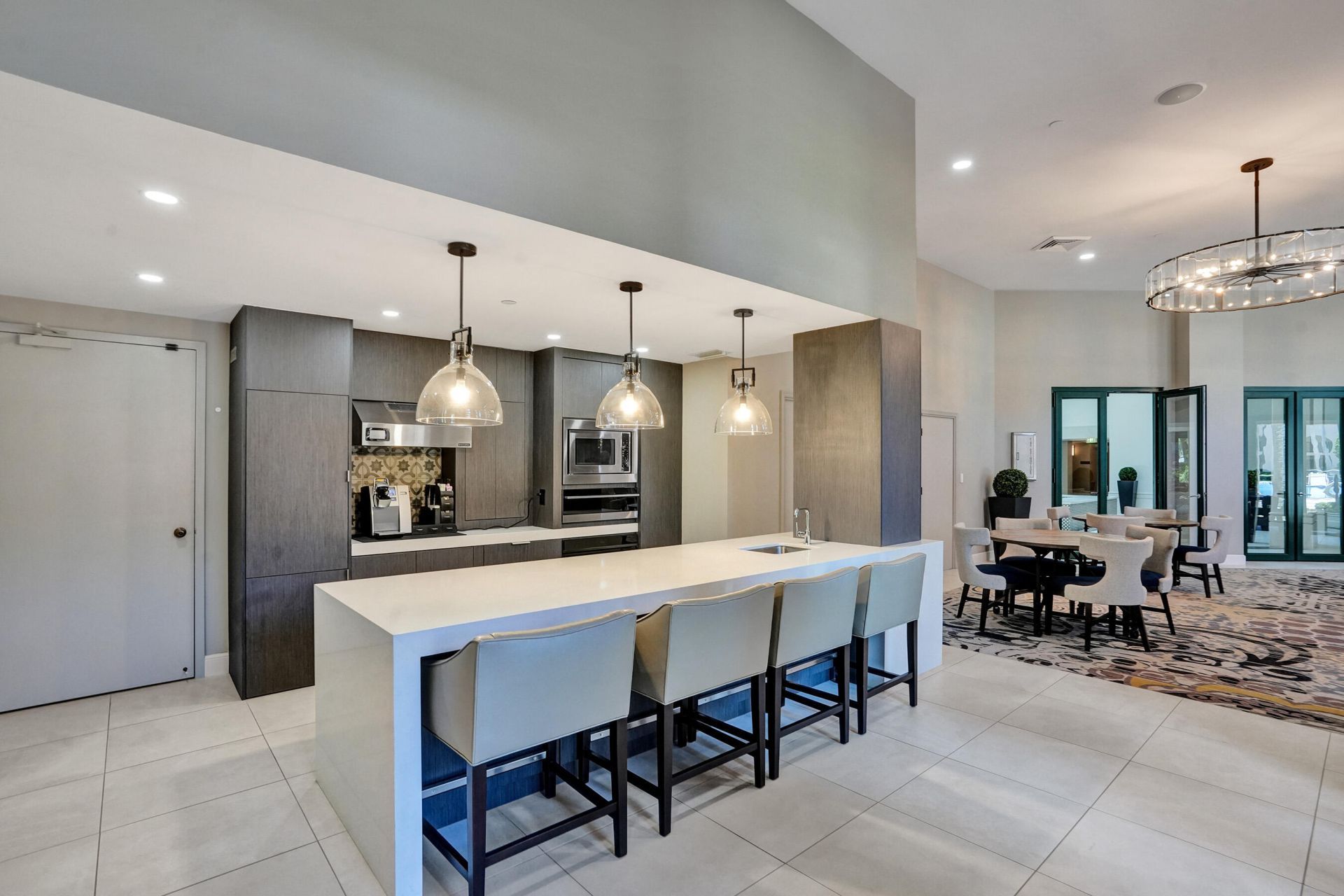 100 SE 5th Avenue, Unit 406, Boca Raton, FL 33432 Photo