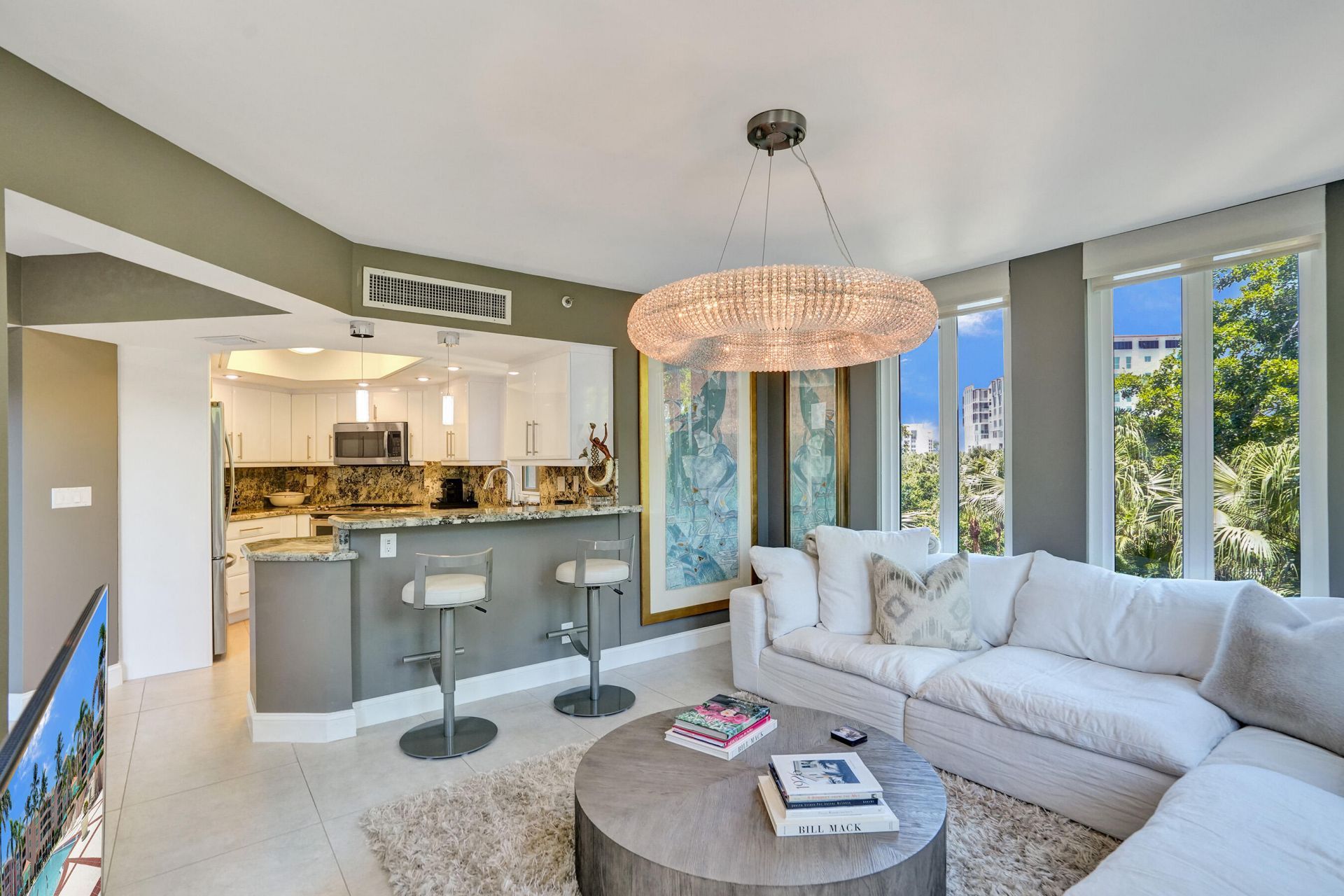 100 SE 5th Avenue, Unit 406, Boca Raton, FL 33432 Photo