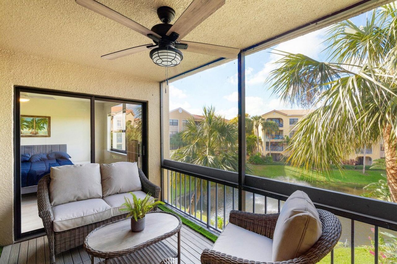 700 Uno Lago Drive, Unit 303, Juno Beach, FL 33408 Photo