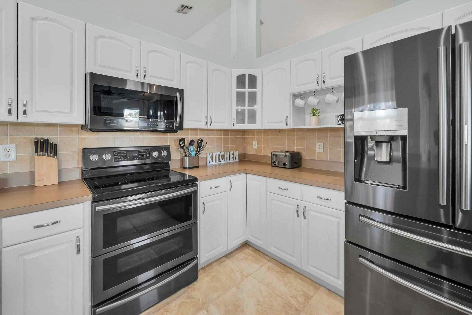 5464 NW Milner Drive, Port Saint Lucie, FL 34983 Photo