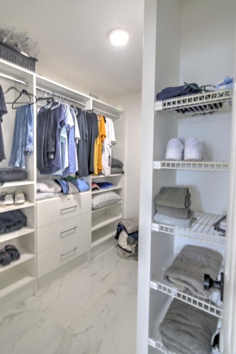 3040 Lake Shore Drive, Unit 305, Riviera Beach, FL 33404 Photo