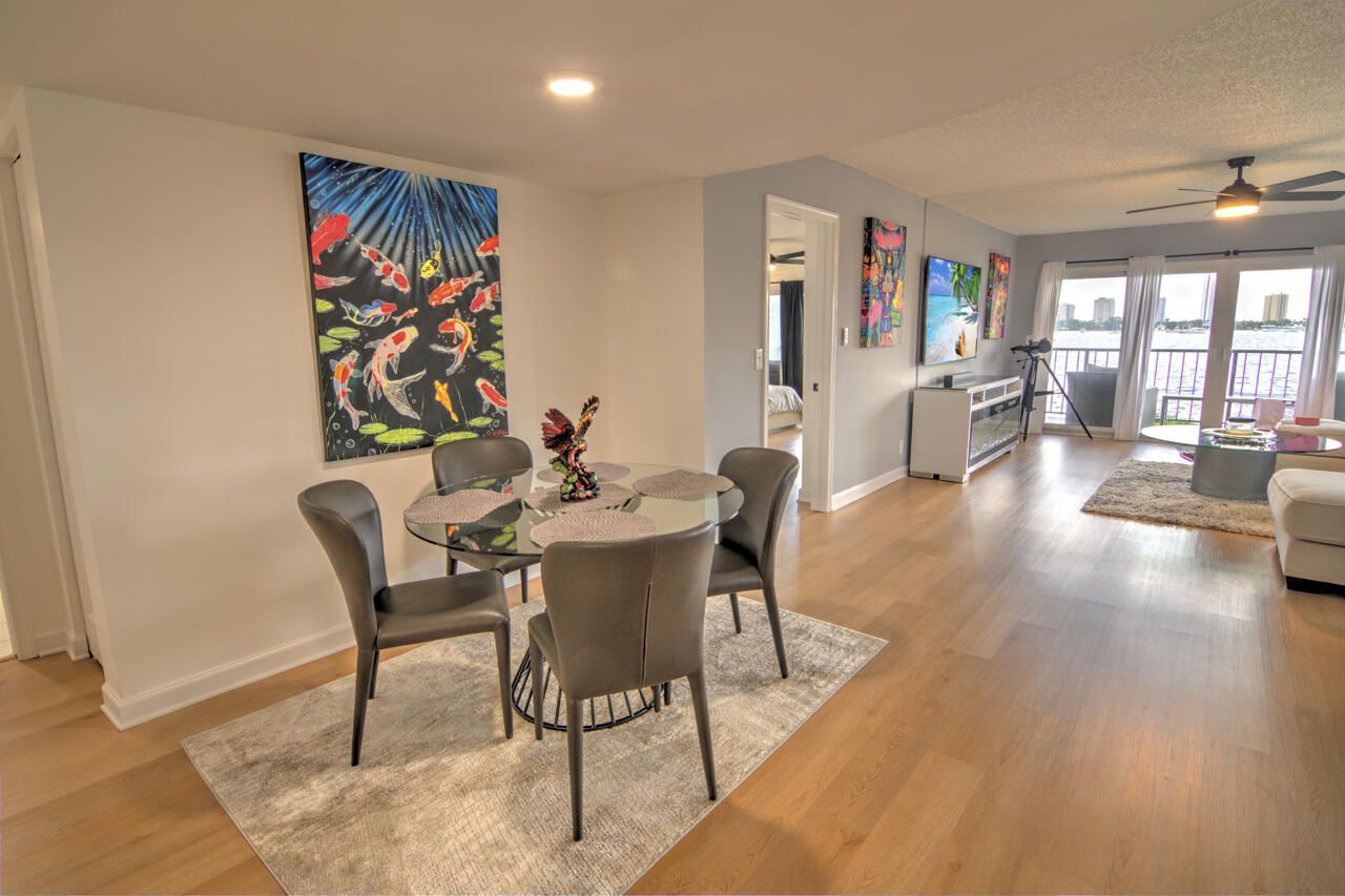 3040 Lake Shore Drive, Unit 305, Riviera Beach, FL 33404 Photo