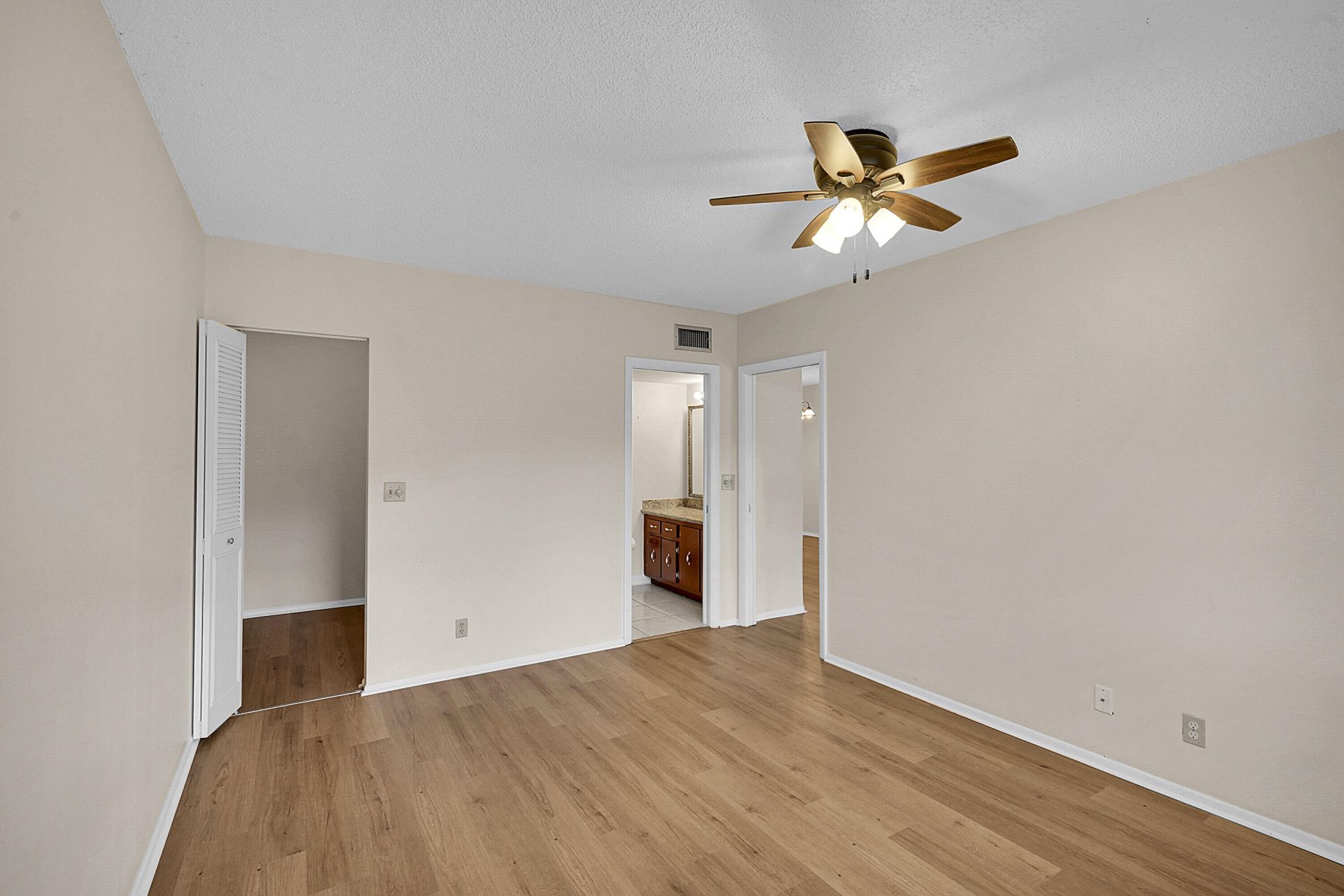 2340 SW 22nd Avenue, Unit 306, Delray Beach, FL 33445 Photo