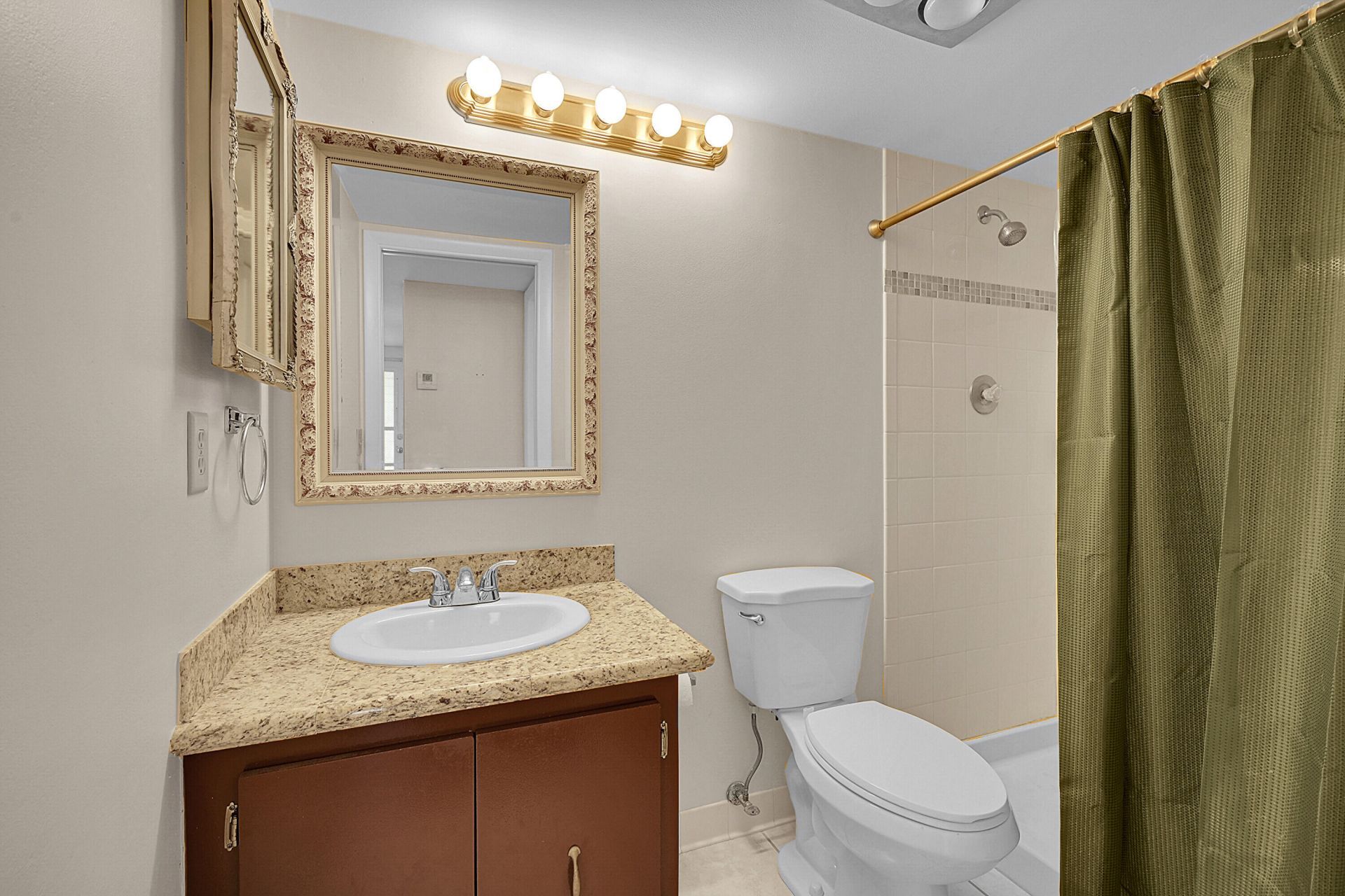 2340 SW 22nd Avenue, Unit 306, Delray Beach, FL 33445 Photo