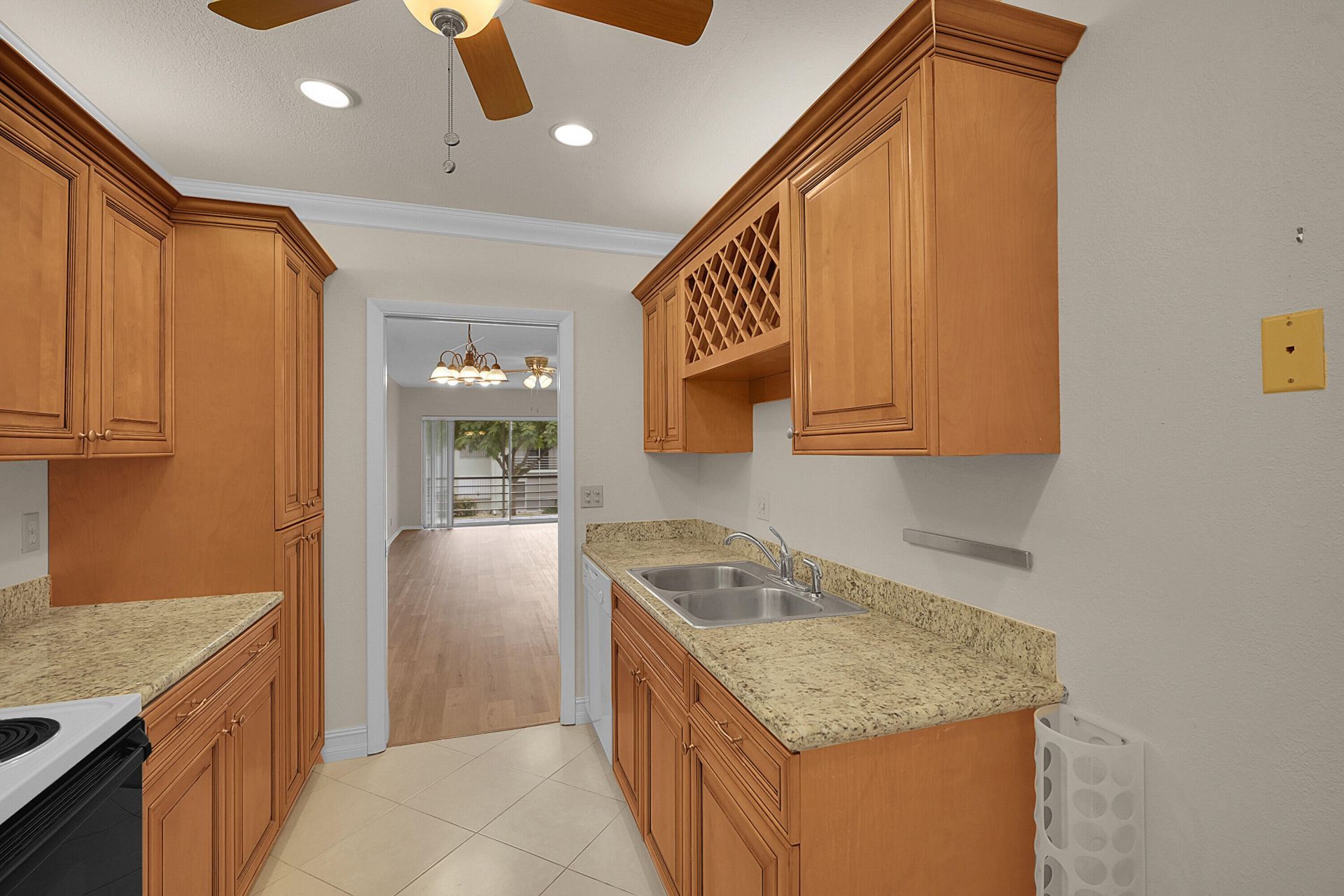 2340 SW 22nd Avenue, Unit 306, Delray Beach, FL 33445 Photo