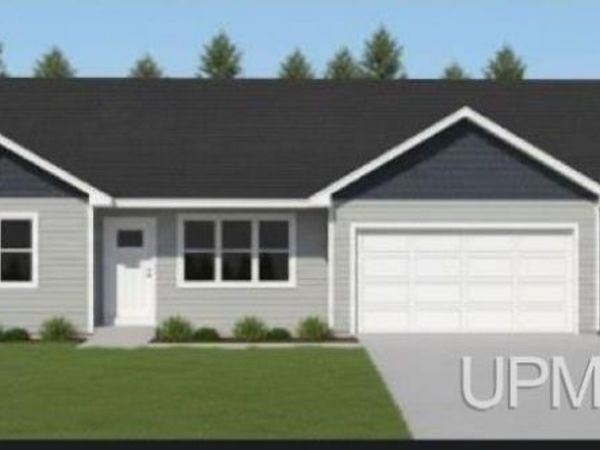 209 Sunset Drive Drive, Negaunee, MI 49866