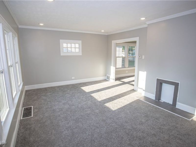 2119 Rossmoor Road, Cleveland, OH 44118 Photo 20