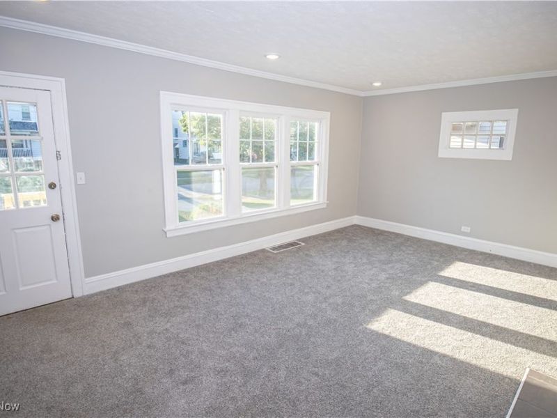 2119 Rossmoor Road, Cleveland, OH 44118 Photo 26