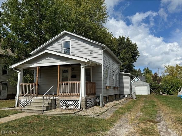 207 Erie Street, Elyria, OH 44035