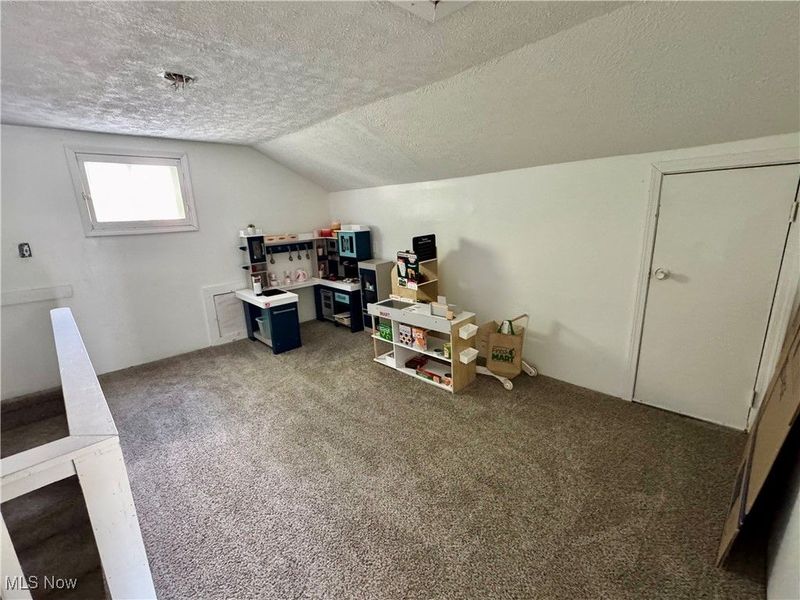 207 Erie Street, Elyria, OH 44035 Photo 13