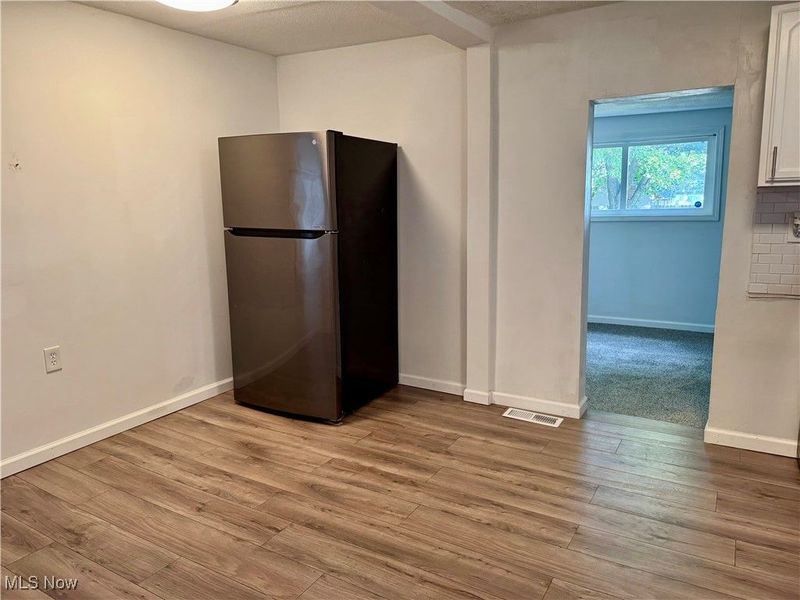 207 Erie Street, Elyria, OH 44035 Photo 6