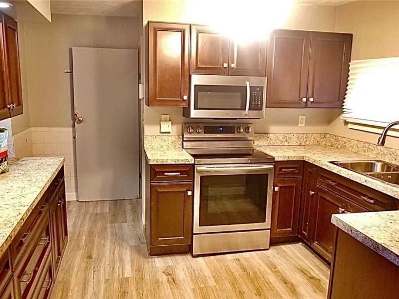 11119 Forest Avenue, Cleveland, OH 44104 Photo 15