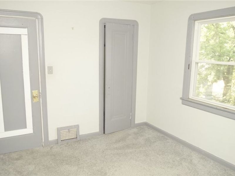 11119 Forest Avenue, Cleveland, OH 44104 Photo 20