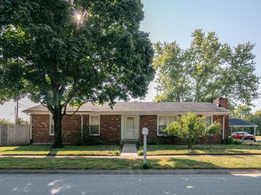 140 Dan Drive, Versailles, KY 40383