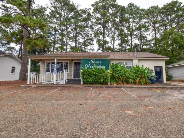 2105 Lurleen B. Wallace Boulevard, Northport, AL 35476