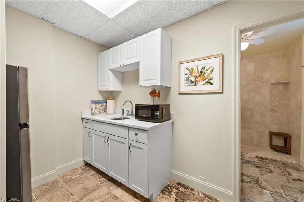 2324 Cherimoya Ln, Saint James City, FL 33956 Photo