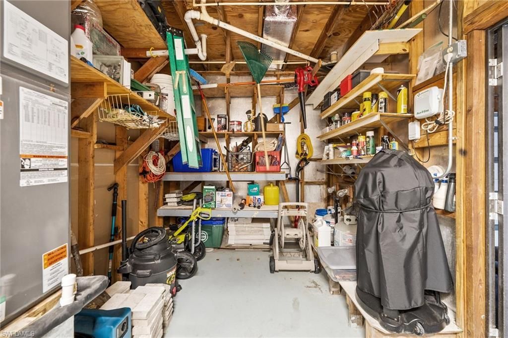 2324 Cherimoya Ln, Saint James City, FL 33956 Photo