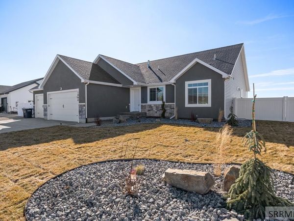 1880 Bellagio Drive, IDAHO FALLS, ID 83401
