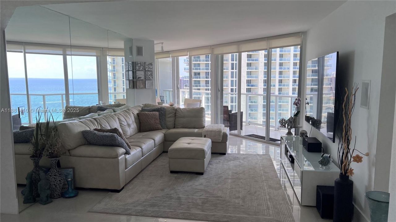 16485 Collins Ave, Unit 2334, Sunny Isles Beach, FL 33160 Photo