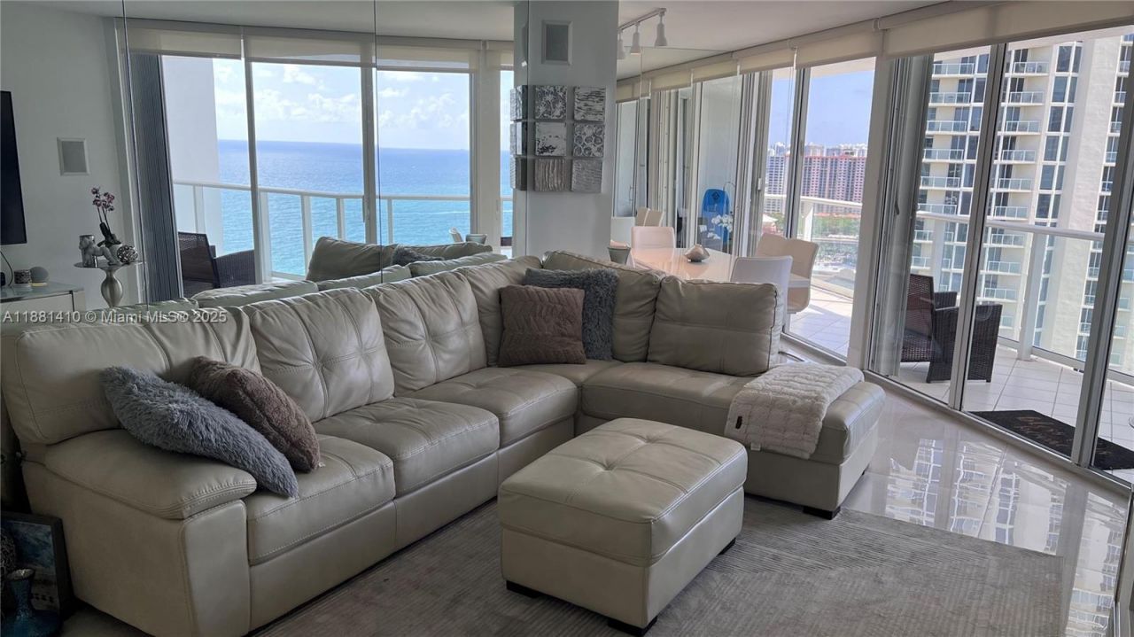 16485 Collins Ave, Unit 2334, Sunny Isles Beach, FL 33160 Photo