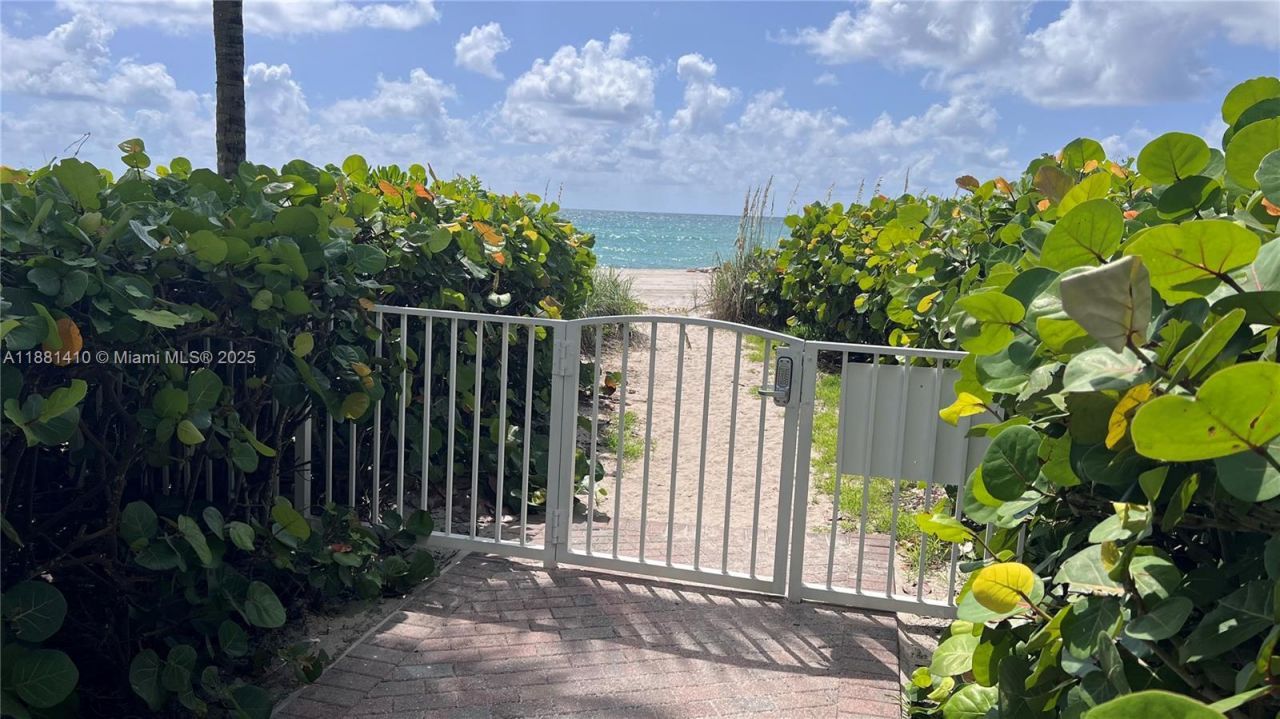 16485 Collins Ave, Unit 2334, Sunny Isles Beach, FL 33160 Photo