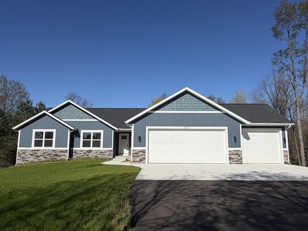 5577 Timberstone Lane, West Olive, MI 49460