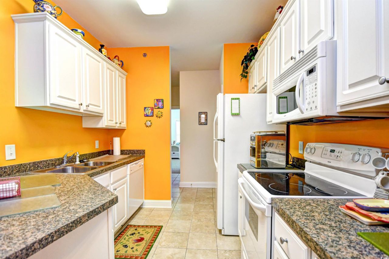 2013 Silvercrest Dr. Photo 14