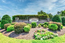 2013 Silvercrest Dr. photo 4