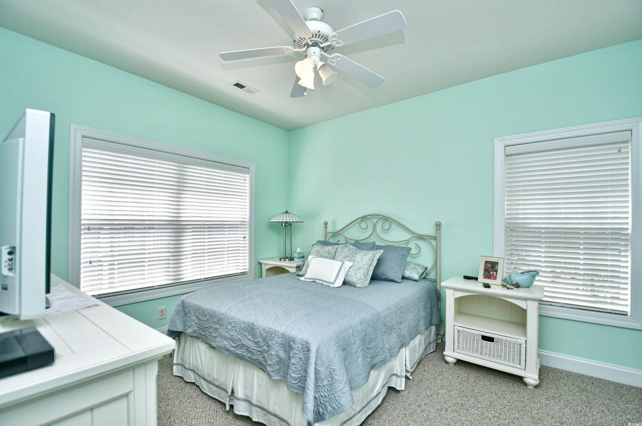 2013 Silvercrest Dr. Photo 22