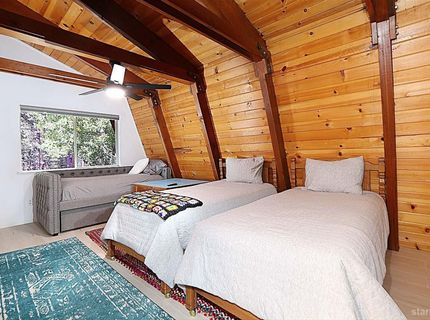 1442 Vanderhoof Road, South Lake Tahoe, CA 96150 Photo