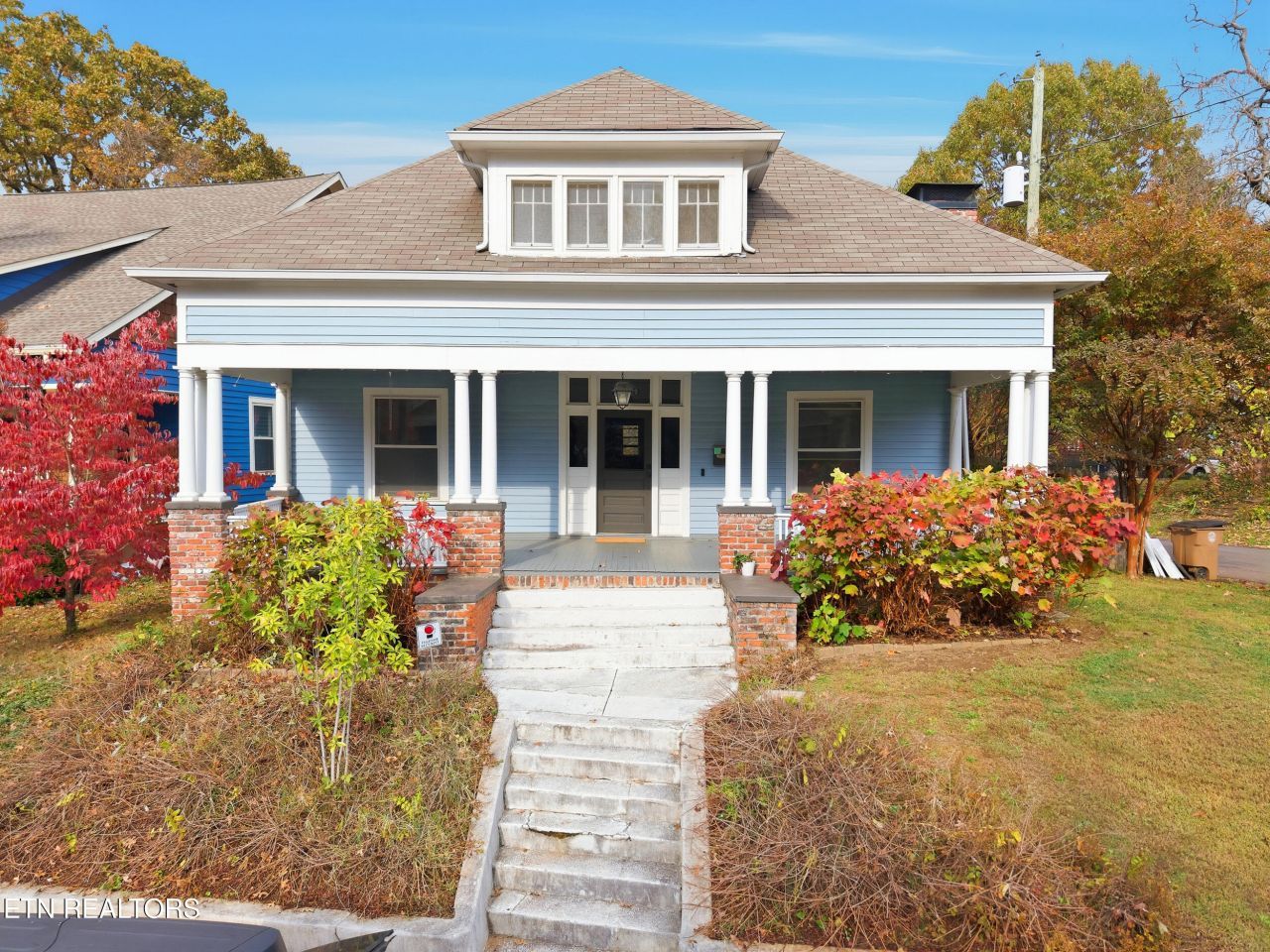 1300 Kenyon St, Knoxville, TN 37917 Main Photo