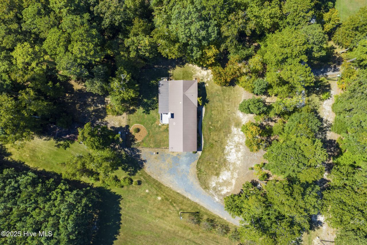 250 Rays Drive, Apex, NC 27523 Main Photo