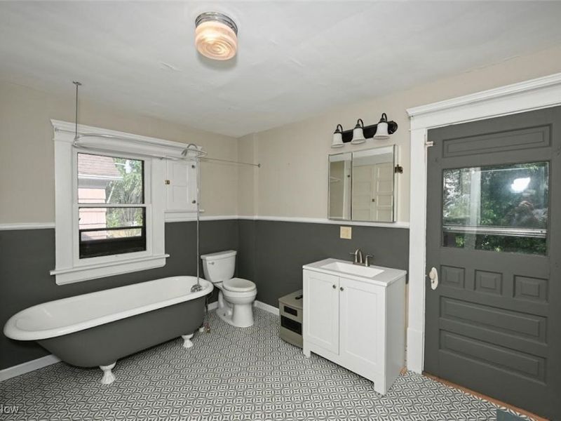 71 Dodge Avenue, Akron, OH 44302 Photo 17