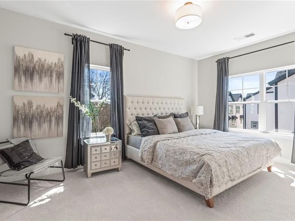 1967 Hollywood Road NW, Unit 18, Atlanta, GA 30318