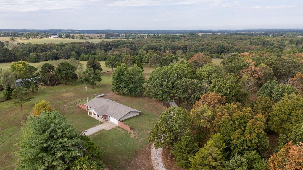 147 Parrish St, Raymondville, MO 65555 Main Photo