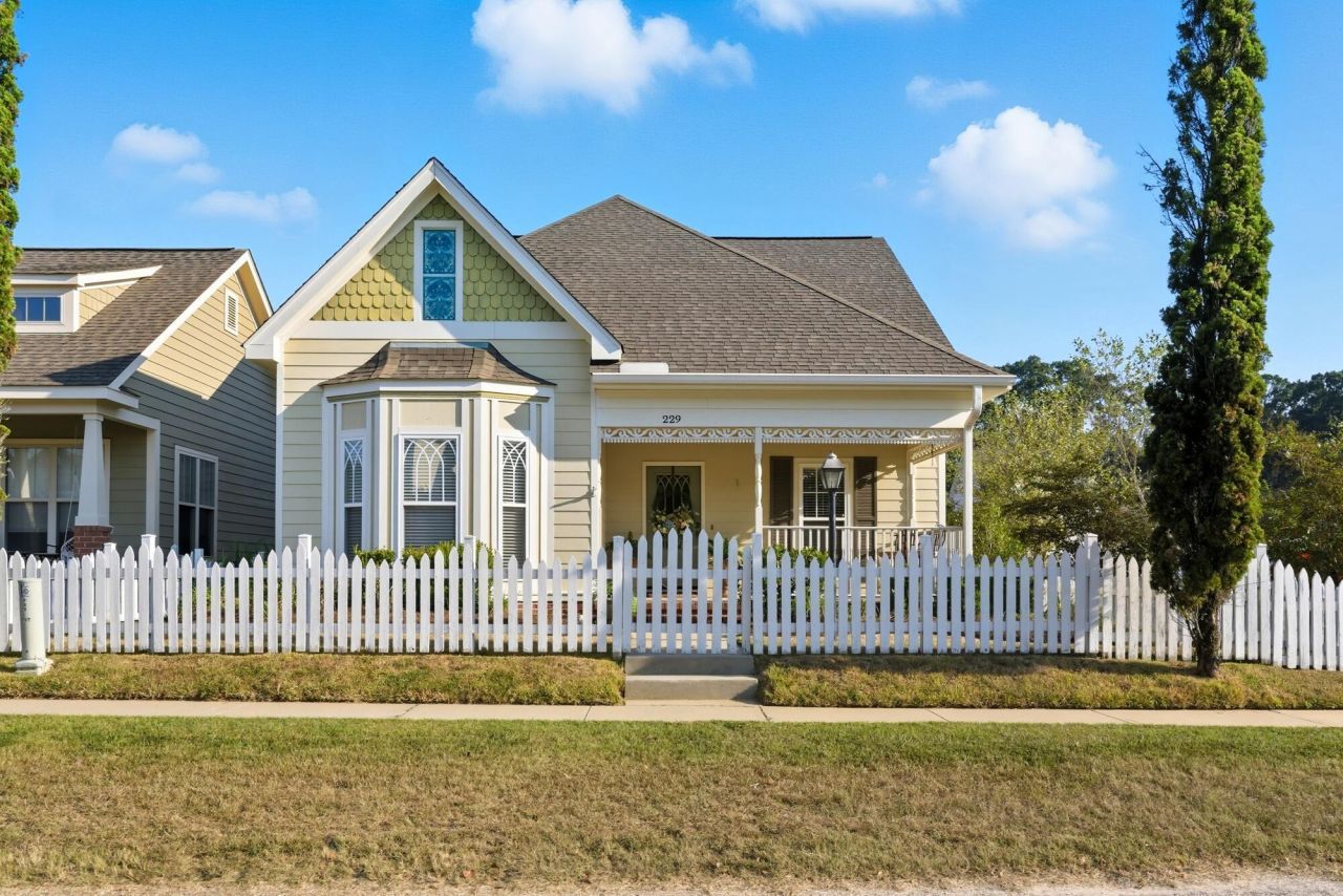 229 Legacy Blvd., Hattiesburg, MS 39402 Main Photo