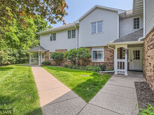 3557 Blue Jay Way, Unit 102, Eagan, MN 55123