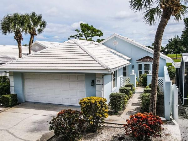 702 BRIGHTSIDE CRESCENT DRIVE, VENICE, FL 34293
