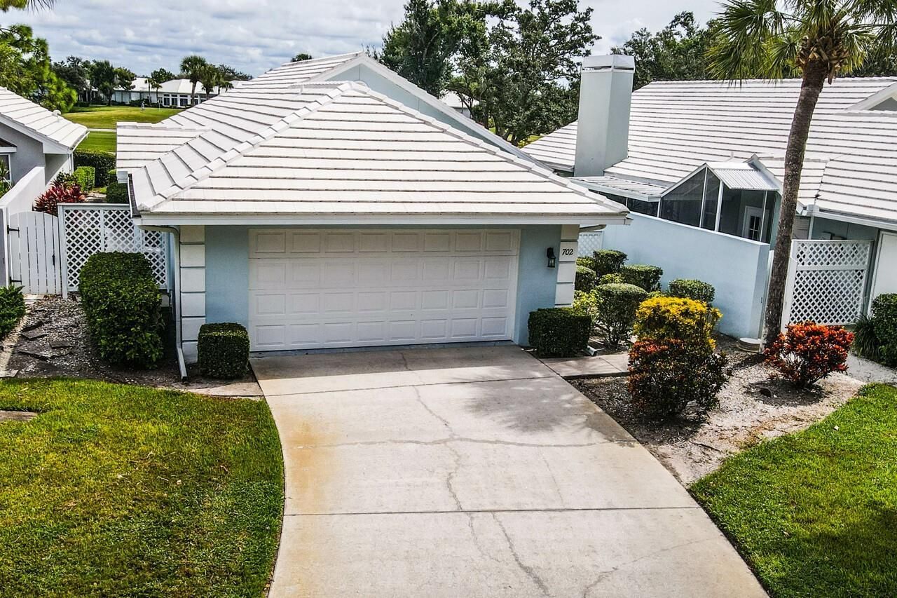 702 Brightside Crescent Drive, Venice, FL 34293 Photo