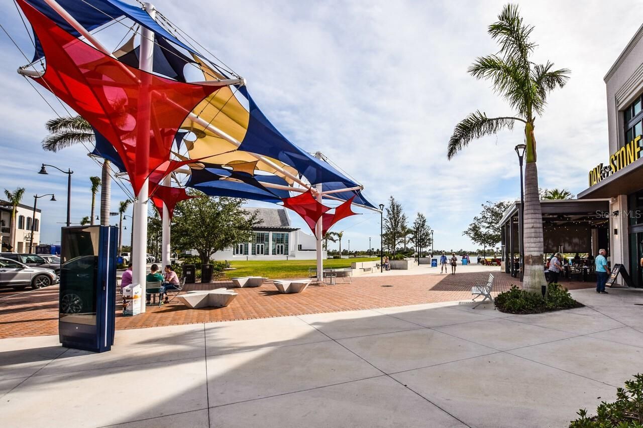 702 Brightside Crescent Drive, Venice, FL 34293 Photo