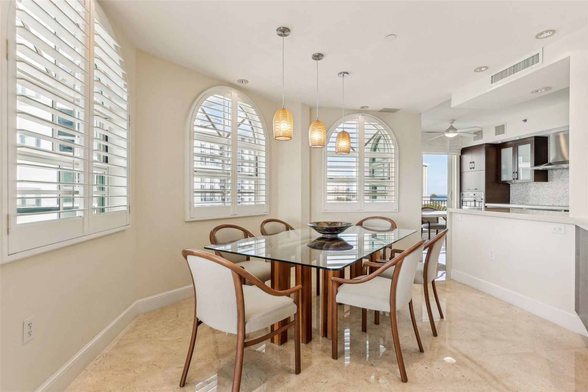 301 N Birch Road, Unit 6N, Fort Lauderdale, FL 33304 Photo