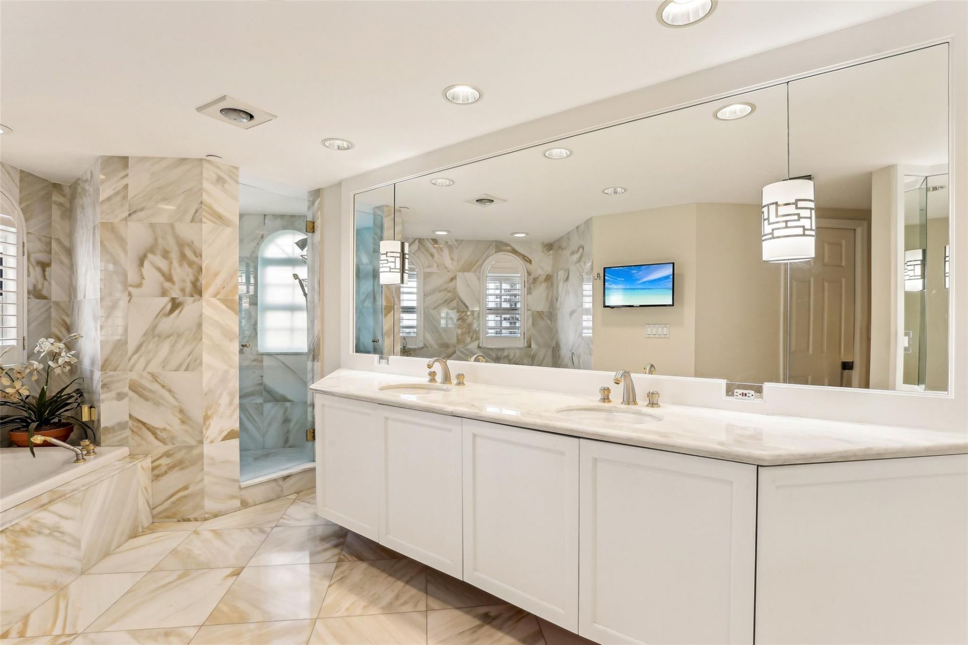 301 N Birch Road, Unit 6n, Fort Lauderdale, FL 33304 Photo