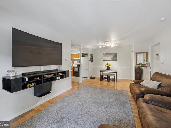 302 RIVER ROAD, Unit D8, WILMINGTON, DE 19809