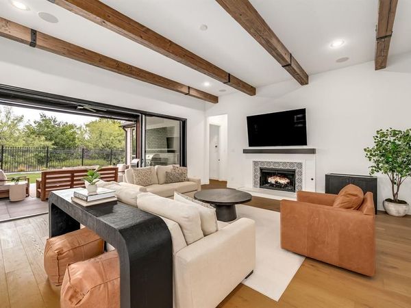 8288 Western, The Colony, TX 75056