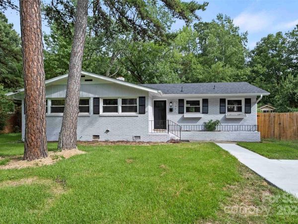5442 Kinsale Lane, Charlotte, NC 28215