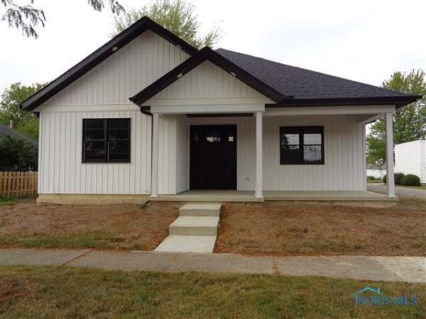 717 & 717 1/2 & 721 E Third Street, Ottawa, OH 45875